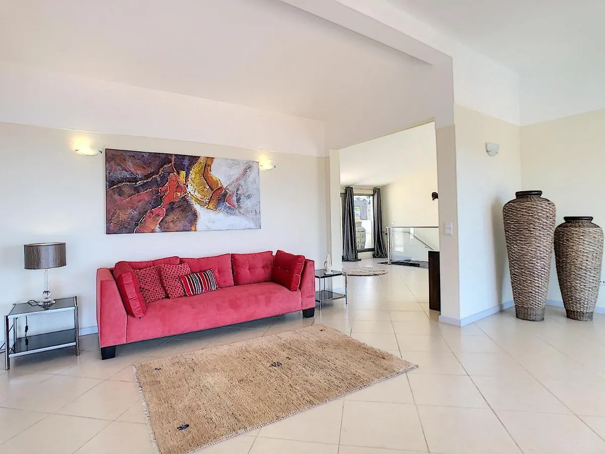 Villa Moniz By Lovelystay Funchal